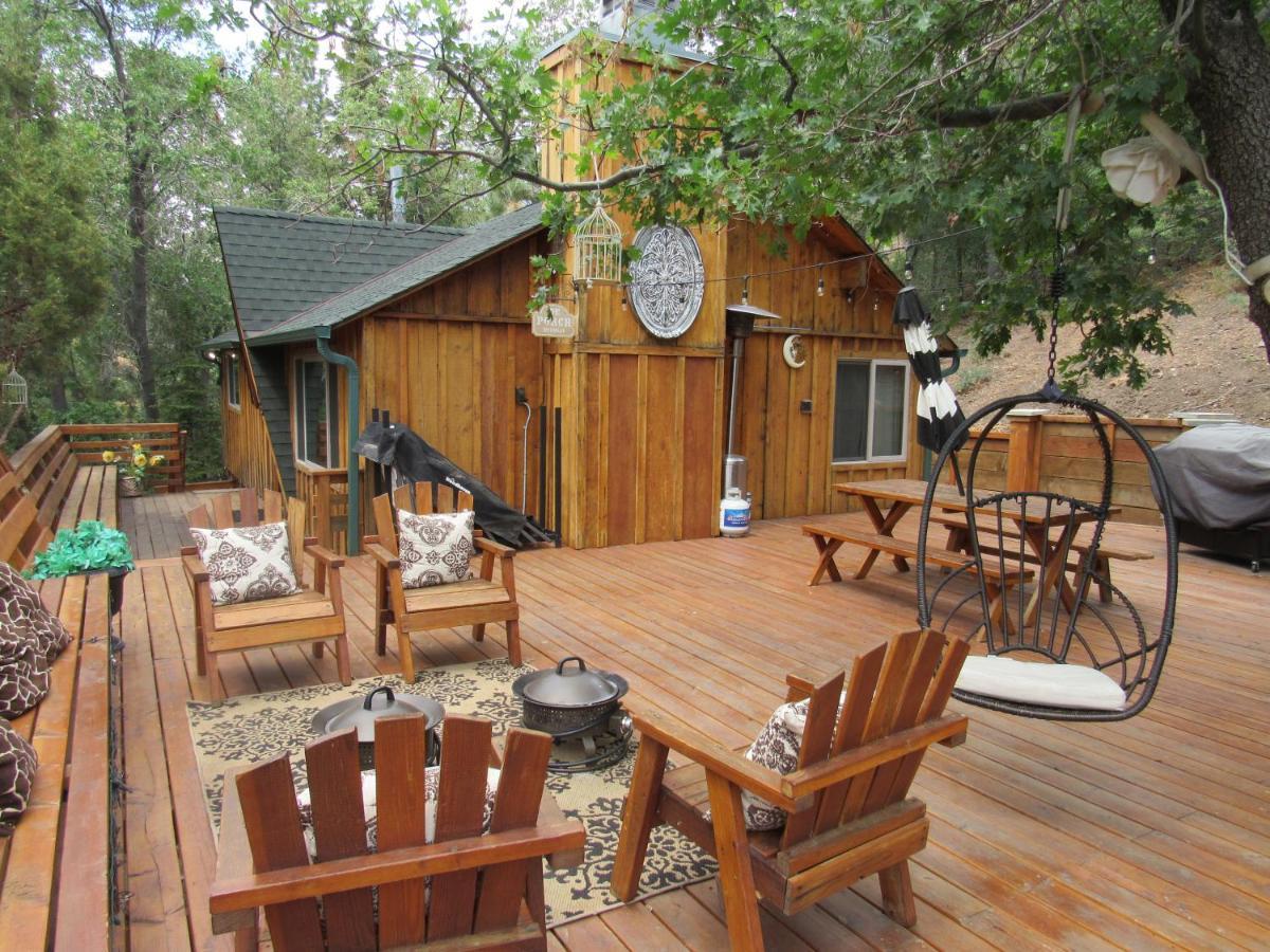 Hillside Hideaway -View Of Ski Slope From Charming Deck Big Bear Lake Exterior photo