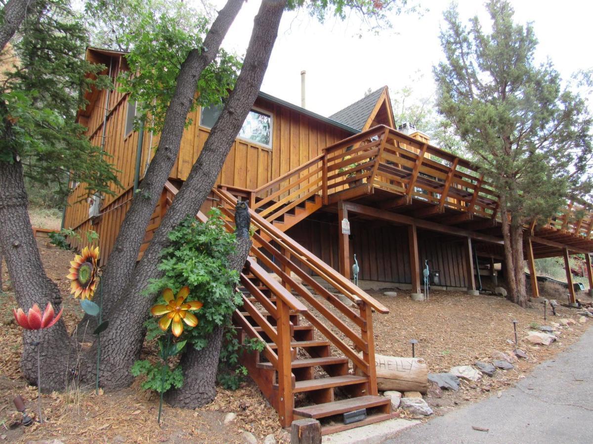 Hillside Hideaway -View Of Ski Slope From Charming Deck Big Bear Lake Exterior photo